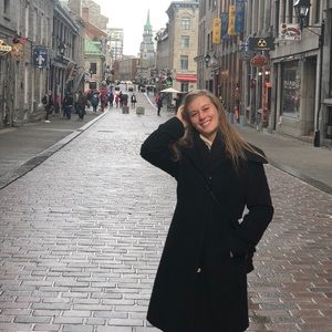 Meet your Posher, Anna